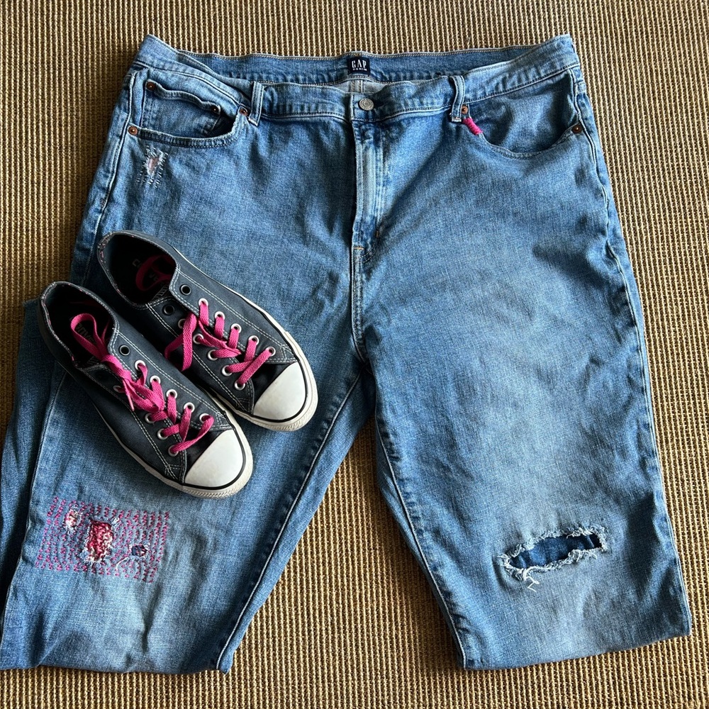 Embellished Distressed Gap Girlfriend Denim 35T
